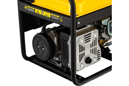 Генератор бензиновый PS-80E-3, 6,6 кВт, 400В, 25 л, электростартер// Denzel