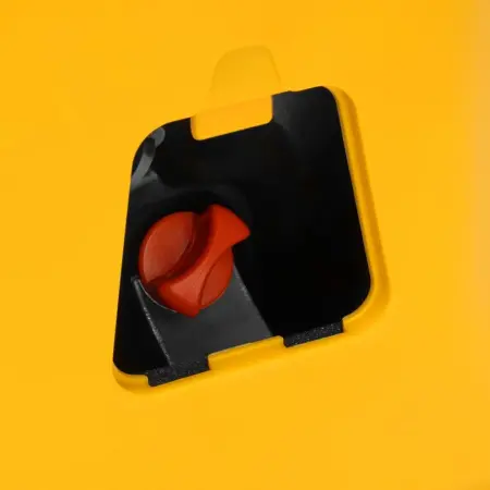 Генератор инверторный GS-2200iS, 2,2 кВт, 230 В, закрытый корпус, ручной старт// DENZEL