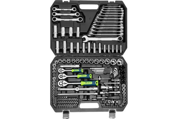Набор инструментов, 1/2", 3/8", 1/4", пластиковый кейс 160 предм.// Сибртех