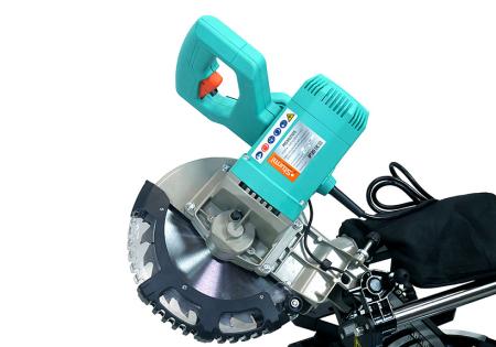 Пила торцовочная STURM MS55210S 2000Вт 210мм