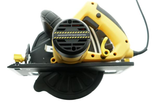 Пила циркулярная Hanskonner HCS51185 1800Вт